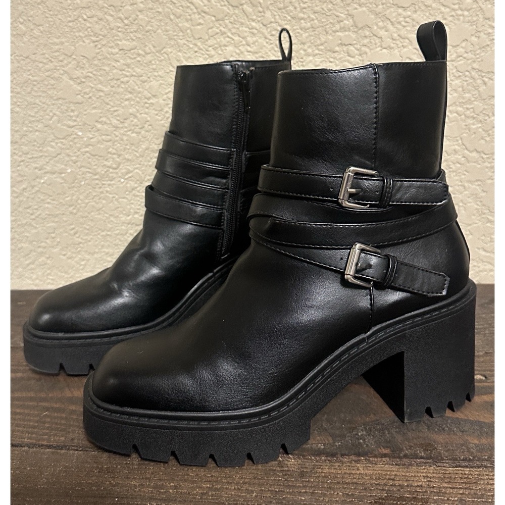 Madden Girl Pikee Black Chunky Heel Ankle Boots 8.5 Zip Up Strappy Buckles Y2K